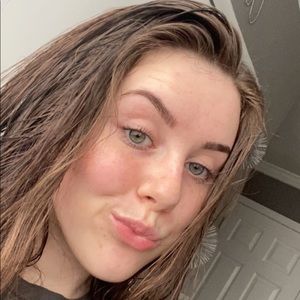 Meet your Posher, Hailey